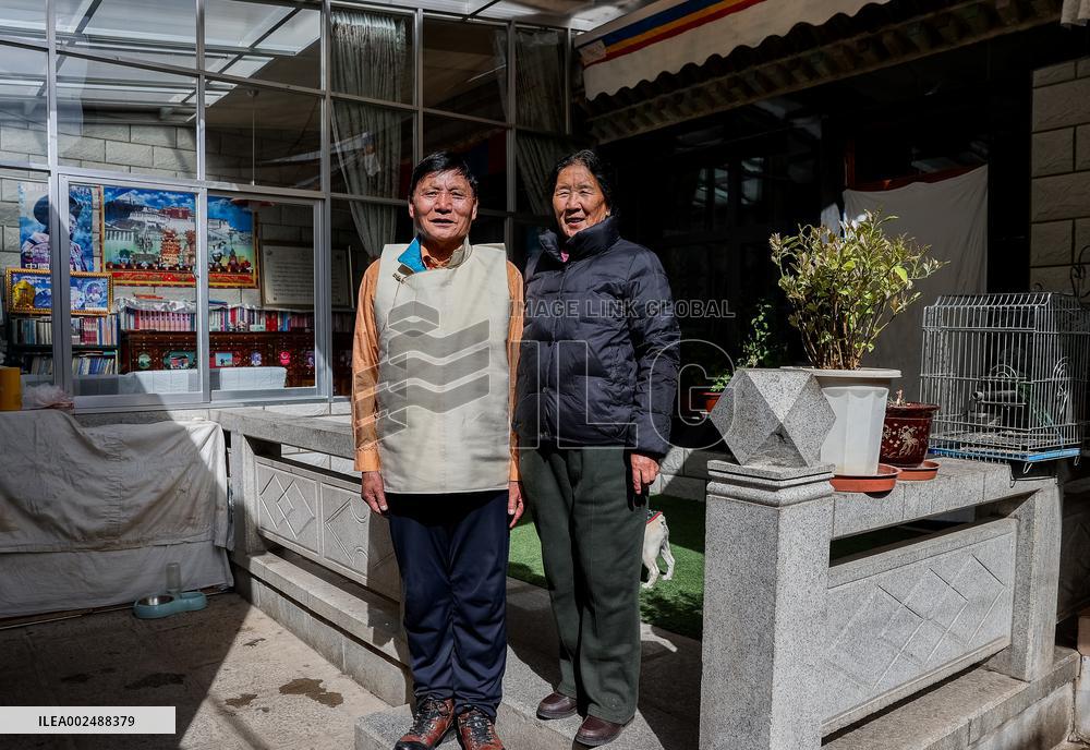 CHINA-XIZANG-FORMER SERF-EDUCATION (CN)