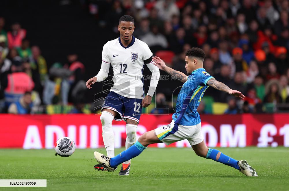 (SP)BRITAIN-LONDON-FOOTBALL-INTERNATIONAL FRIENDLY-ENG VS BRA