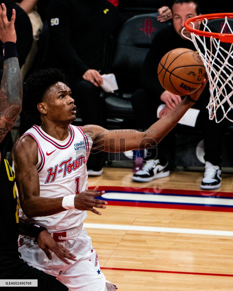 (SP)U.S.-HOUSTON-BASKETBALL-NBA-JAZZ VS ROCKETS