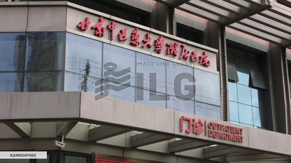 Overseas TCM practitioners benefit from training project in China