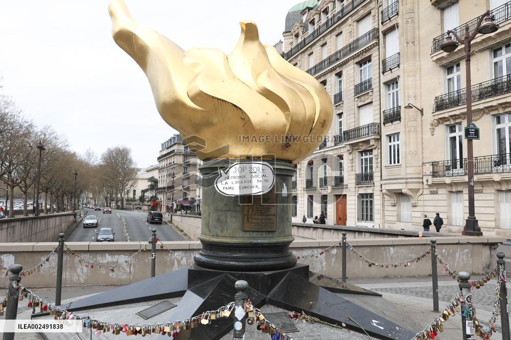 Action to denounce the social cleansing for Olympic Games - Paris