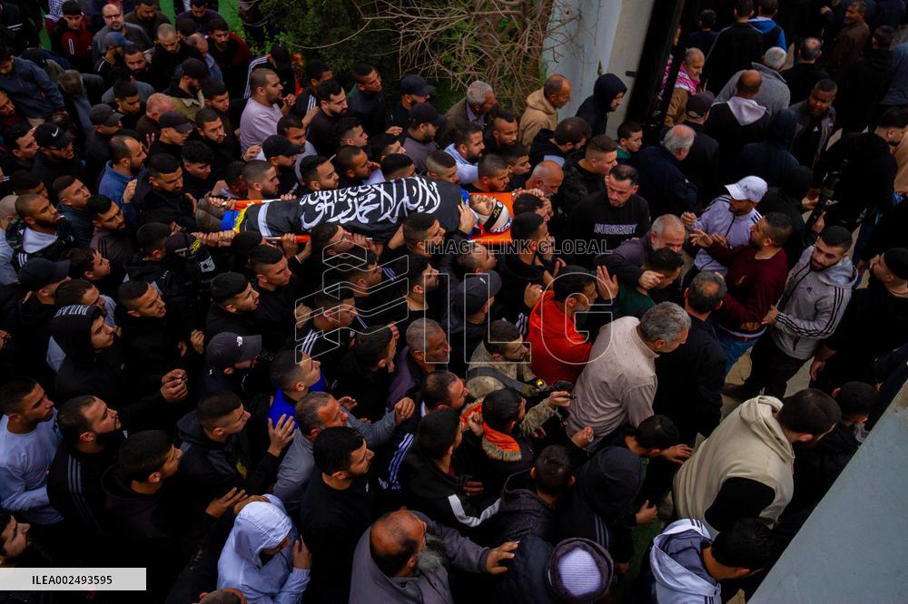 Israeli Raid Kills Four Palestinians - West Bank