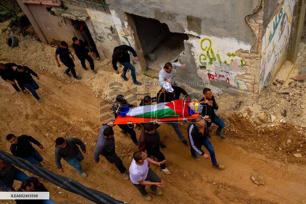 Israeli Raid Kills Four Palestinians - West Bank