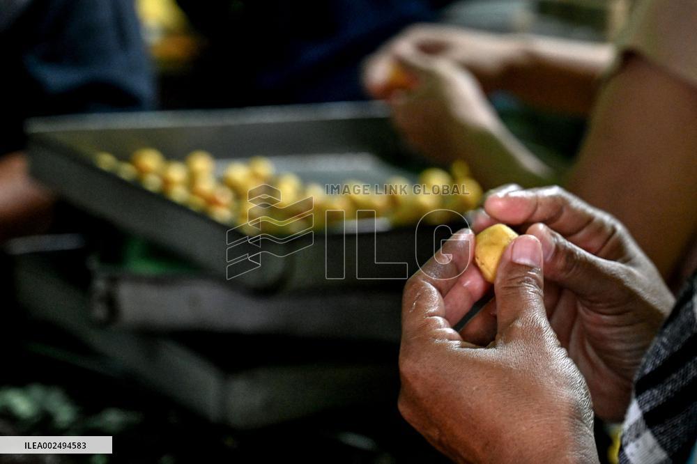 INDONESIA-JAKARTA-TRADITIONAL COOKIES