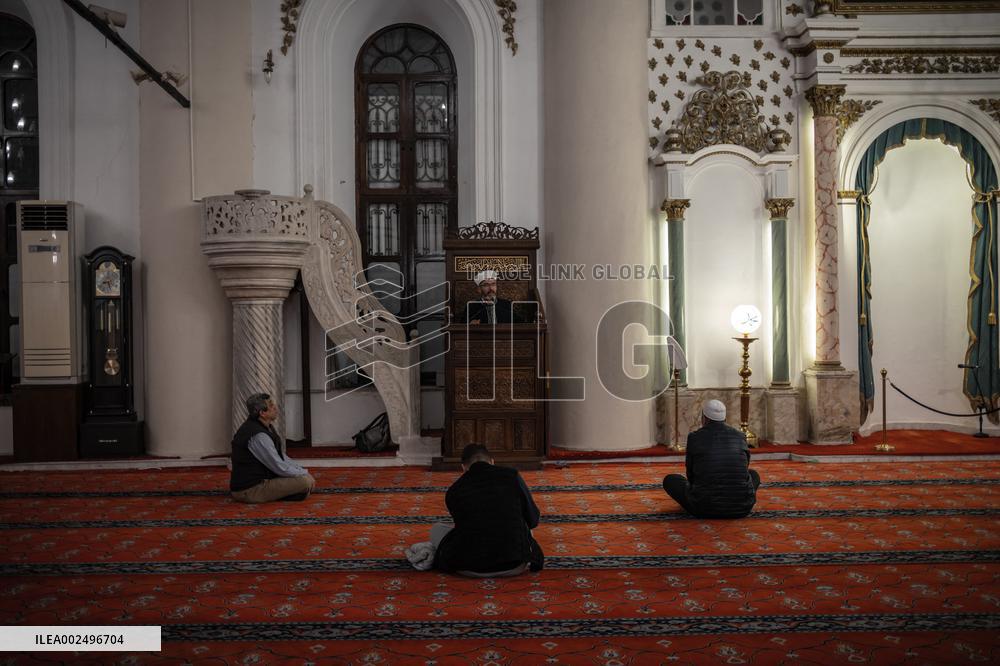 Ramadan Observed In Izmir - Turkey