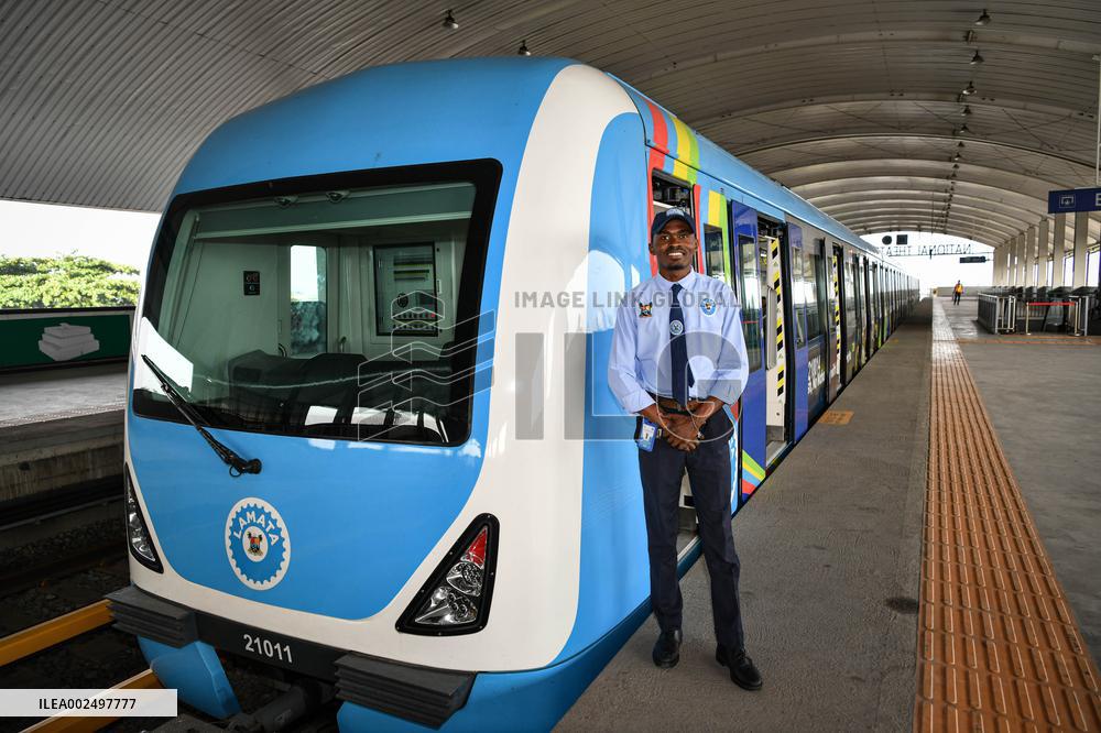 NIGERIA-LAGOS-CHINESE-BUILT LIGHT RAIL PROJECT (CN)
