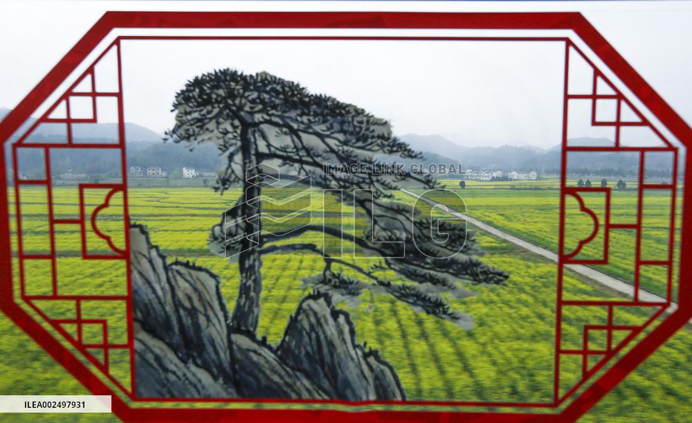 CHINA-ANHUI-CHIZHOU-HUANGSHAN-HIGH-SPEED RAILWAY-TEST OPERATION (CN)