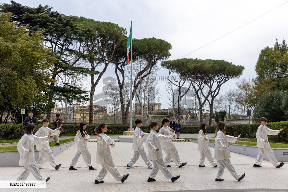 ITALY-ROME-HIGH SCHOOL-CHINESE LANGUAGE-PERFORMANCE