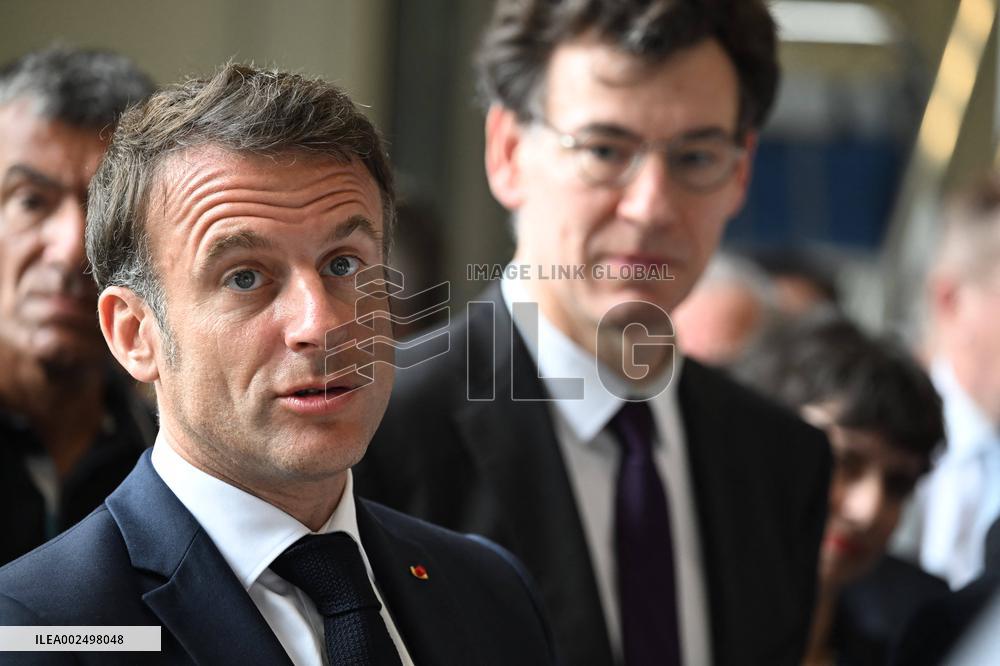 Emmanuel Macron Visits Ariane 6 Mounting Area - Guiana