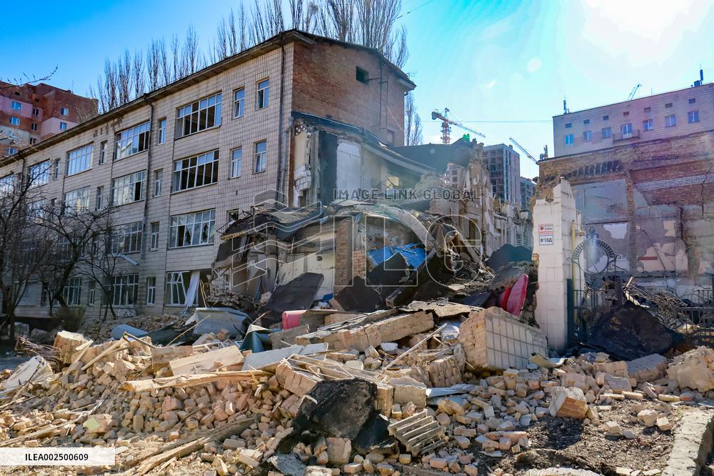 Russian missile debris partially destroys Kyiv Art Academy