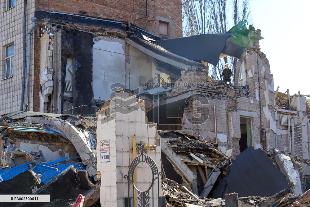 Russian missile debris partially destroys Kyiv Art Academy