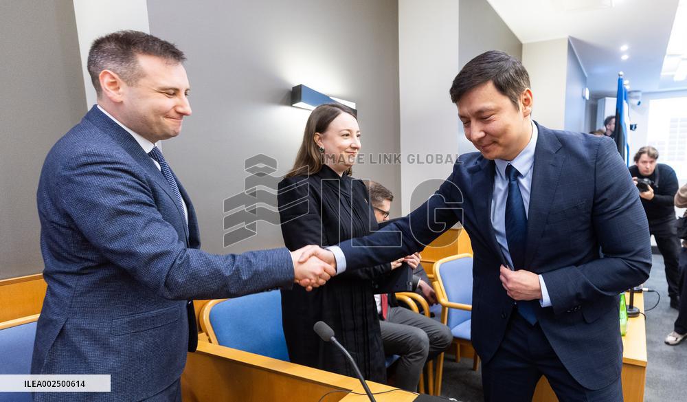 Tallinn mayor ousted in no-confidence vote