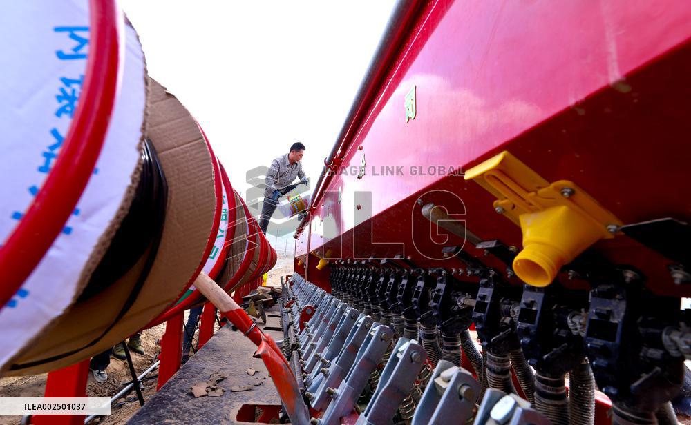 Beidou Navigation Wheat Sowing in Zhangye