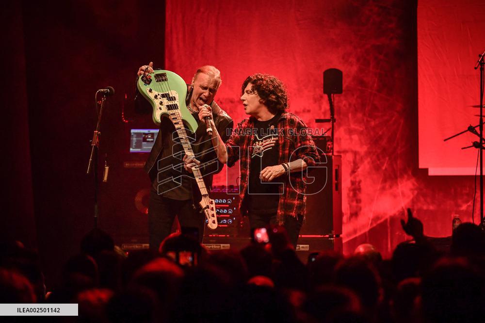 Mr Big Concert - Paris