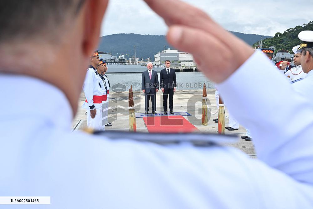 President Macron and Lula launch submarine built in Brazil with French tech