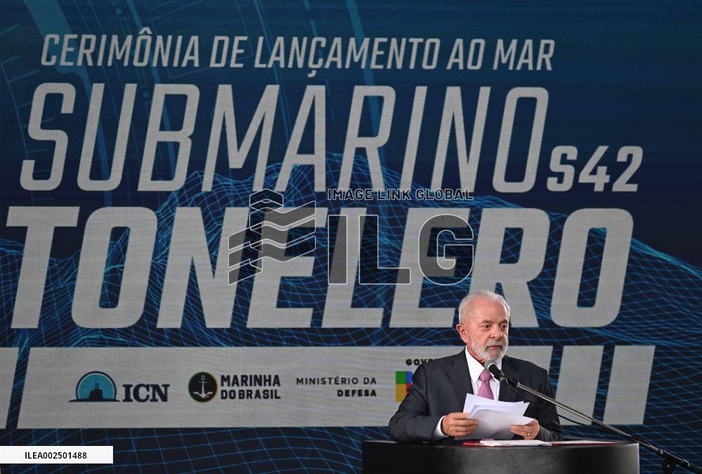 President Macron and Lula launch submarine built in Brazil with French tech