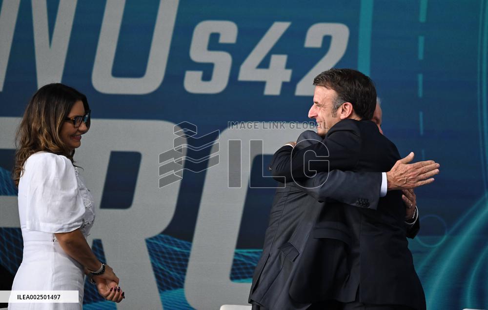 President Macron and Lula launch submarine built in Brazil with French tech