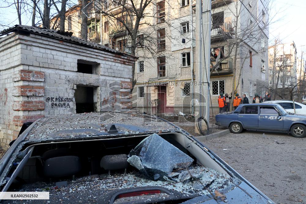 Russian troops strike Kharkiv with modernized ammunition