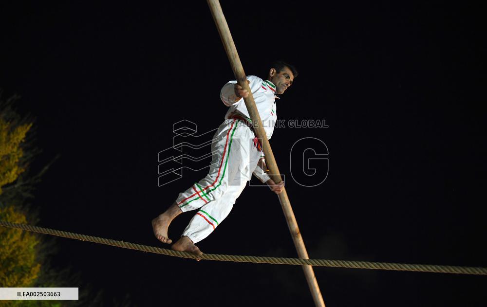 IRAN-TEHRAN-ACROBATICS