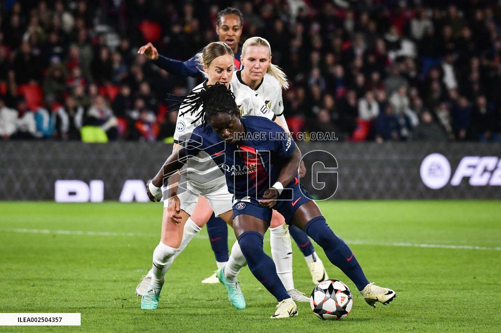 Women’s Champions League - PSG v BK Hacken