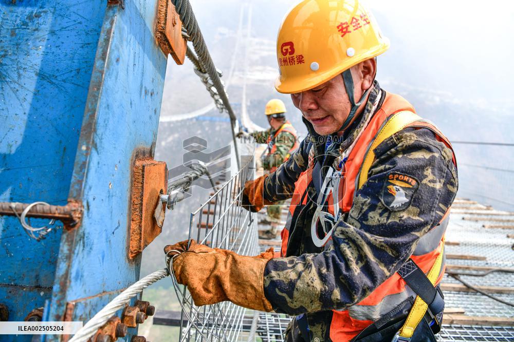 CHINA-GUIZHOU-HUAJIANG GRAND CANYON BRIDGE-CONSTRUCTION (CN)