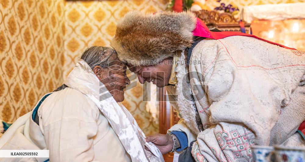 (InXizang)CHINA-XIZANG-FORMER SERF-NEW LIFE-SICHOD WANGMO (CN)