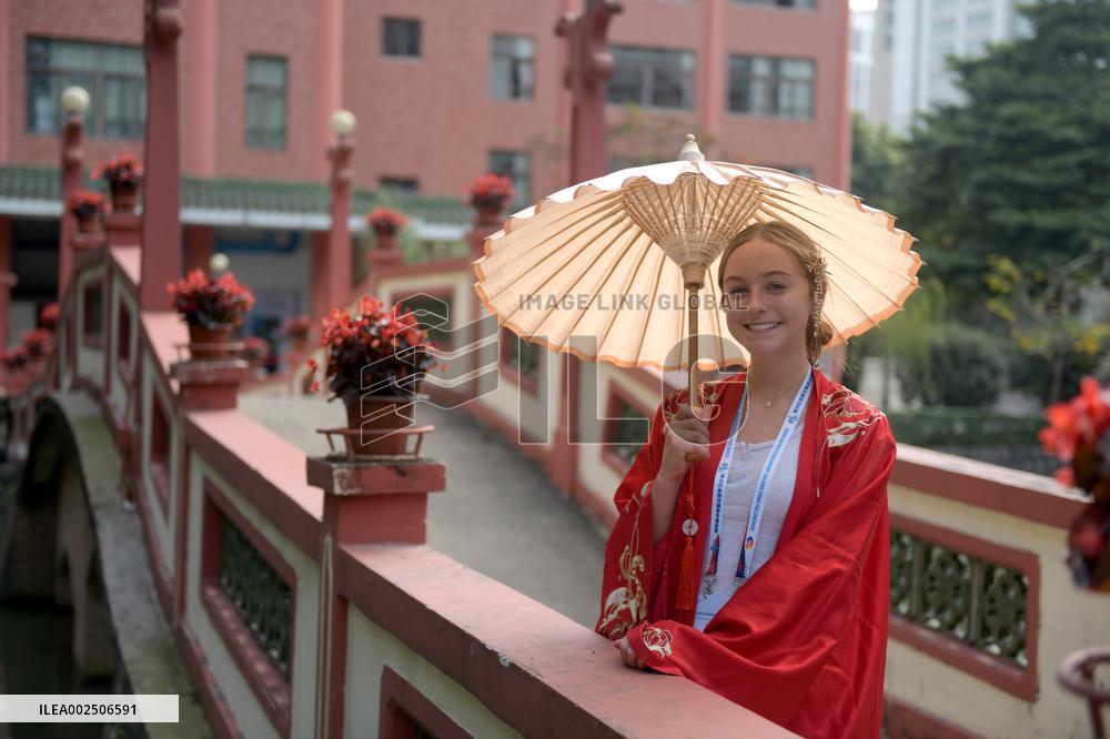 CHINA-AMERICAN YOUTHS-CHINA TRIP (CN)