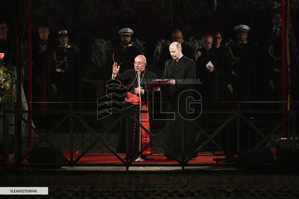 Pope Francis Skips Good Friday Procession at Rome's Colosseum - Rome