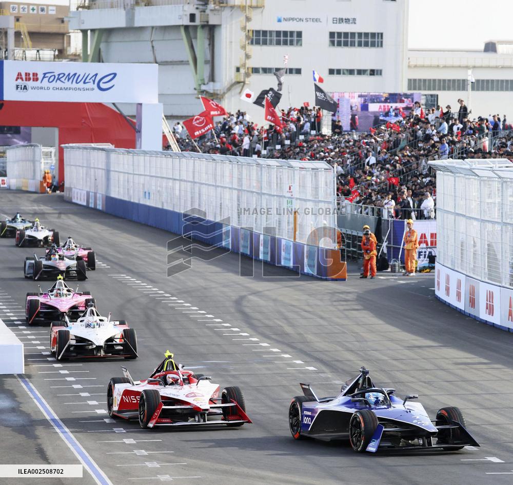 Tokyo hosts Japan's 1st Formula E electric motorsports race