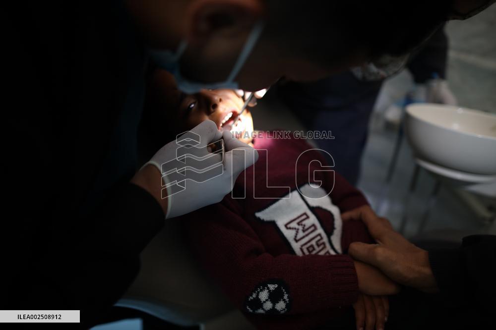 MIDEAST-GAZA-TEMPORARY CLINIC