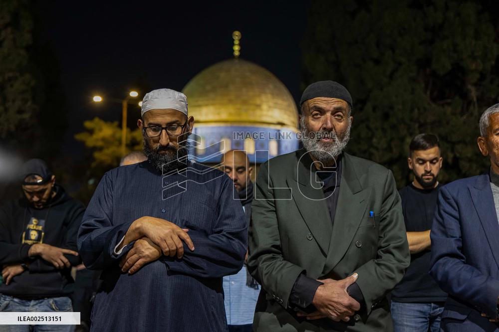 Iftar At Al-Aqsa Mosque - Jerusalem