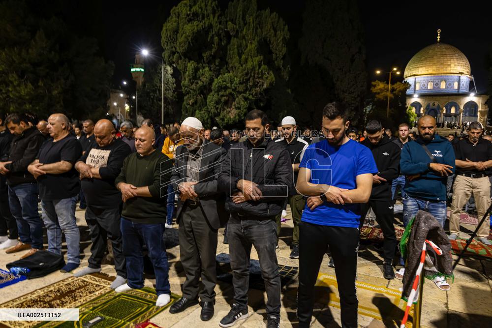 Iftar At Al-Aqsa Mosque - Jerusalem