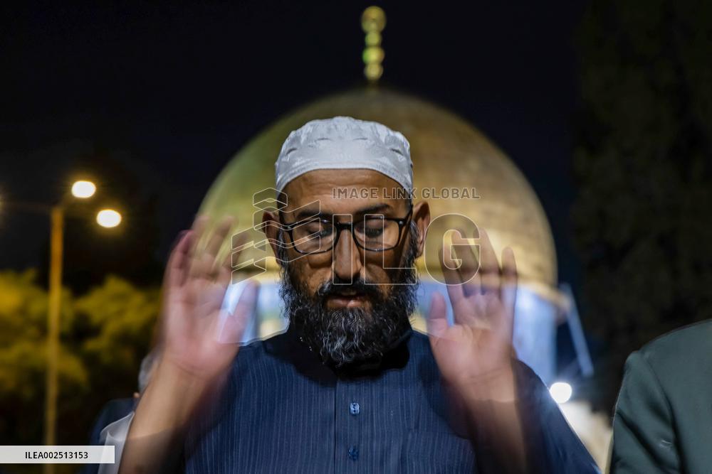 Iftar At Al-Aqsa Mosque - Jerusalem