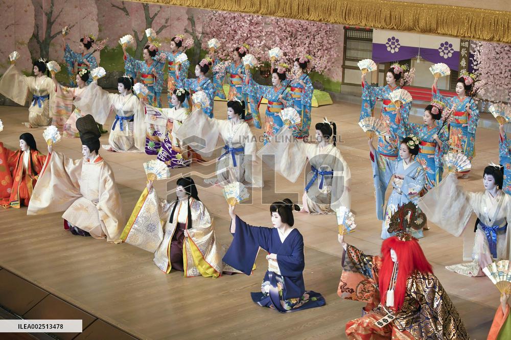 Traditional dance performance in Kyoto