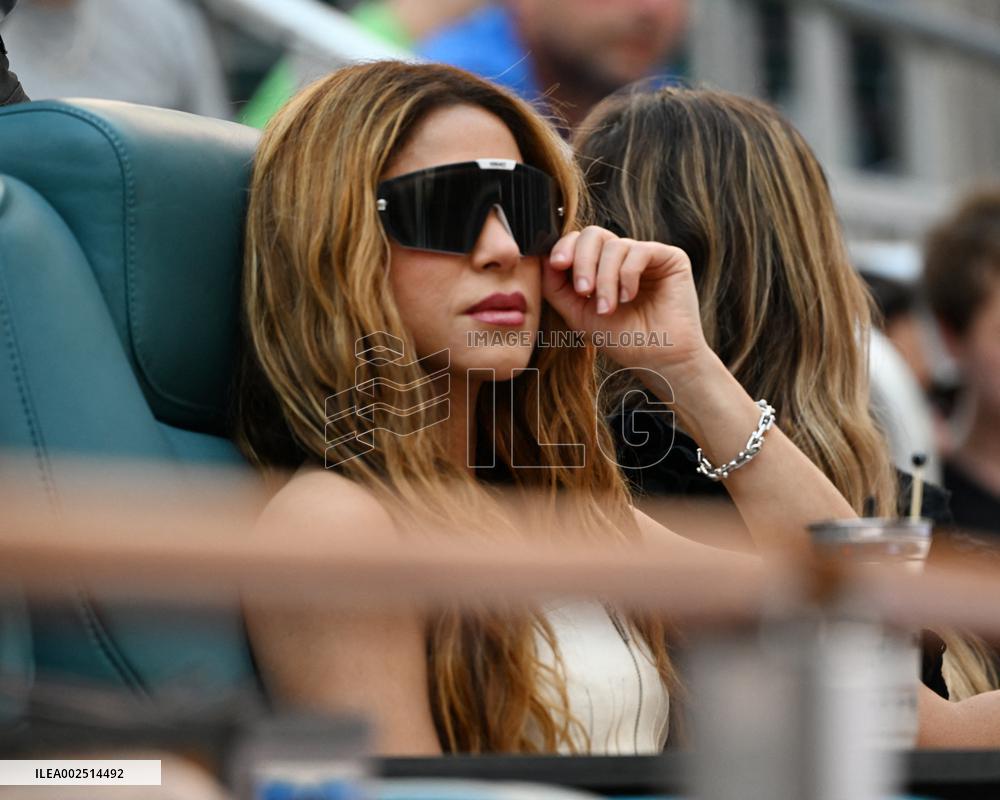 Shakira At Miami Open - FL
