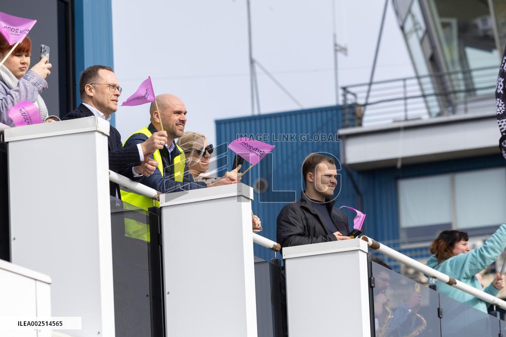 Tartu-Helsingi airline