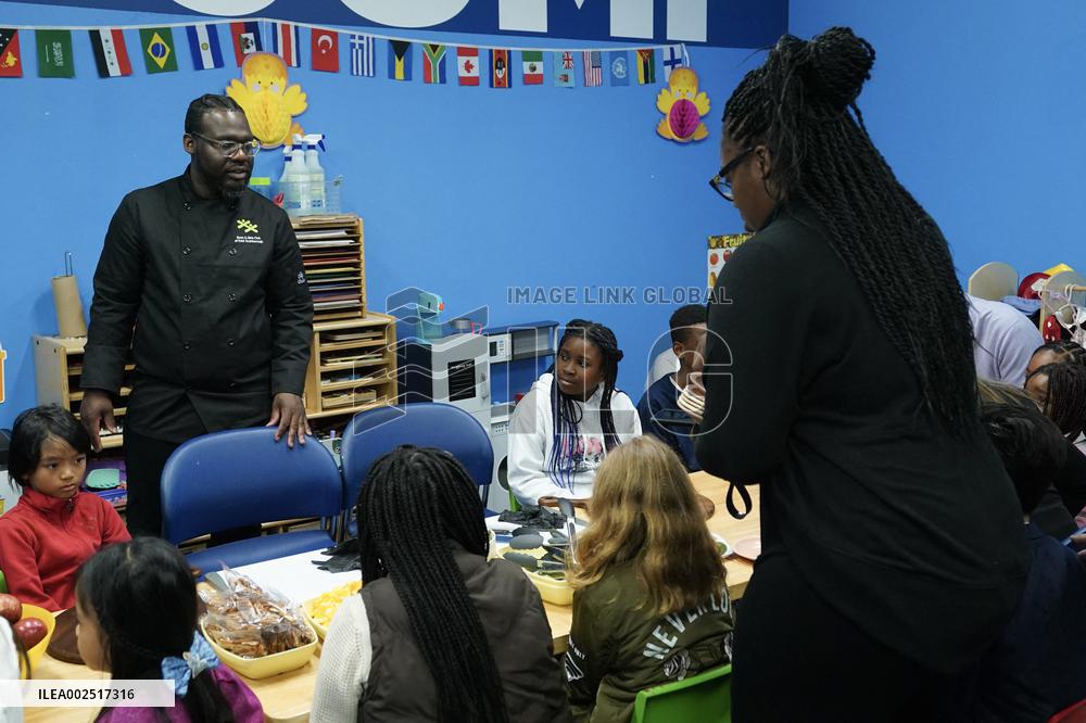 Justin Trudeau At Program At Boys And Girls Club East Scarborough Launch - Toronto