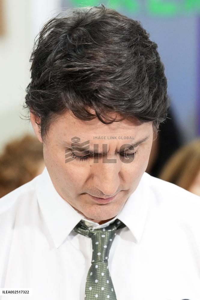 Justin Trudeau At Program At Boys And Girls Club East Scarborough Launch - Toronto