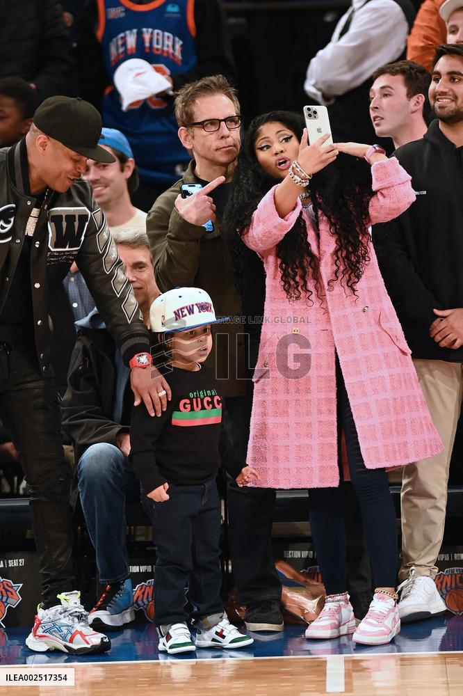 Nicki Minaj At New York Knicks Game - NYC