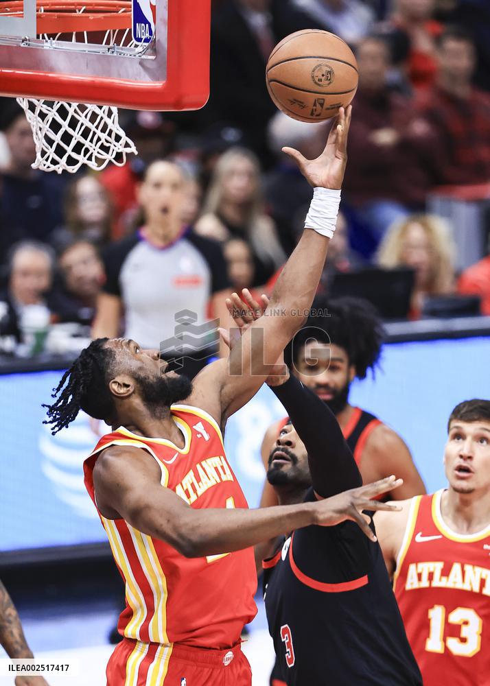 (SP)U.S.-CHICAGO-BASKETBALL-NBA-ATLANTA HAWKS VS CHICAGO BULLS
