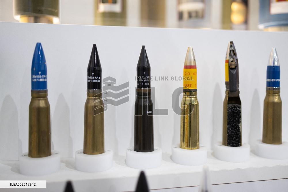 Antony Blinken visits Nexter headquarters - Versailles