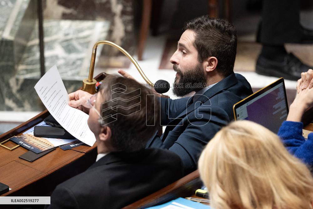 Questions to the Government - Paris