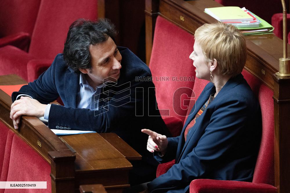Questions to the Government - Paris