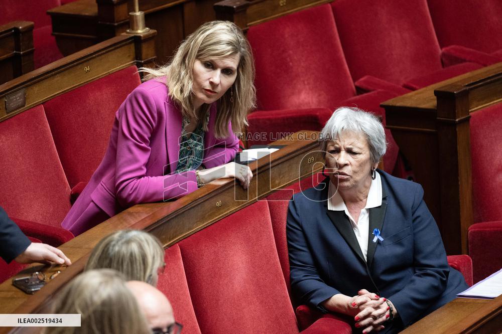 Questions to the Government - Paris