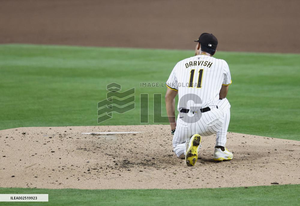 Baseball: Cardinals vs. Padres