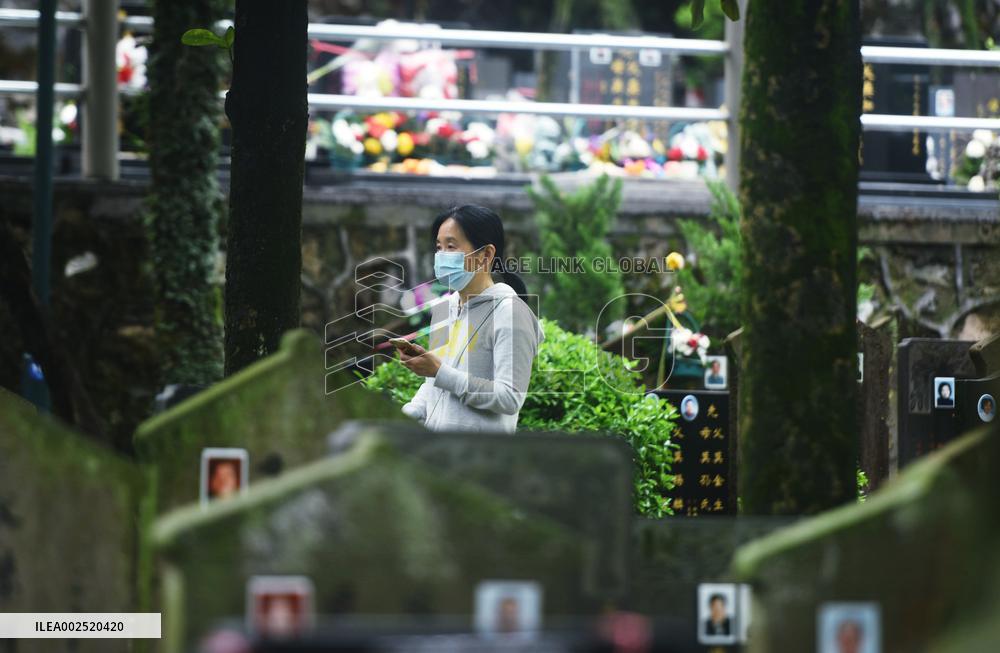 Qingming Festival in Hangzhou