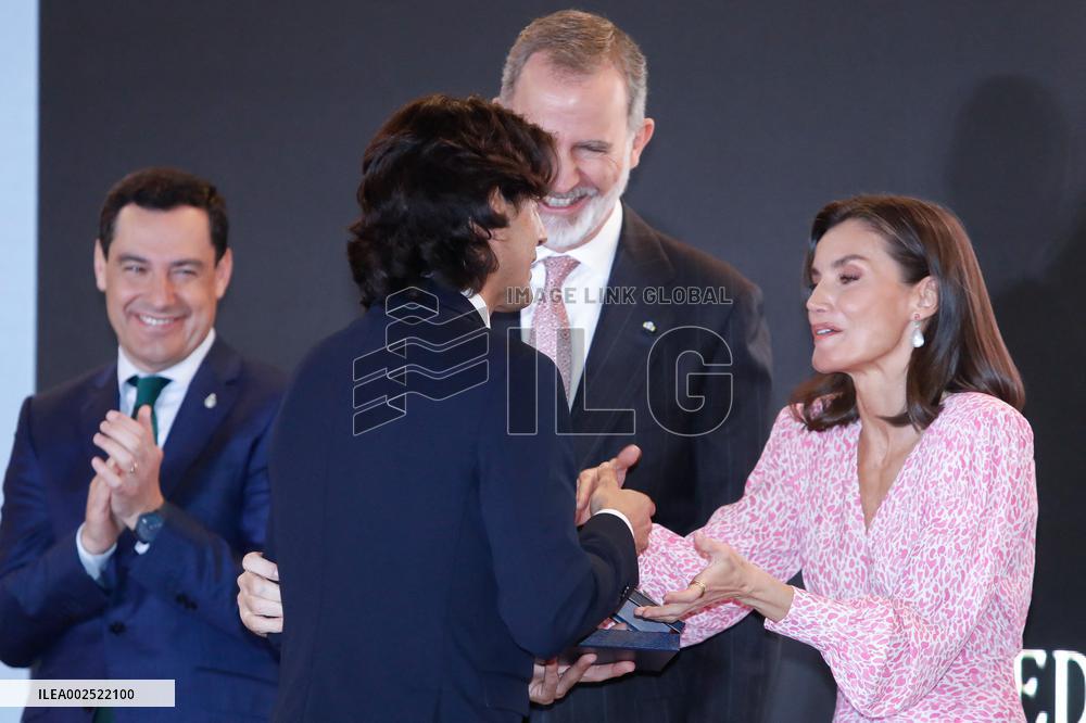 Royals At Merit In The Fine Arts Gold Medals - Cadiz