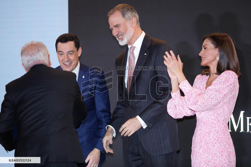 Royals At Merit In The Fine Arts Gold Medals - Cadiz