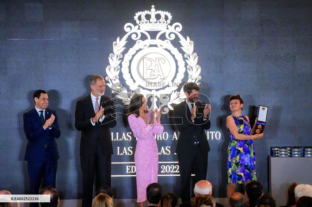 Royals At Merit In The Fine Arts Gold Medals - Cadiz