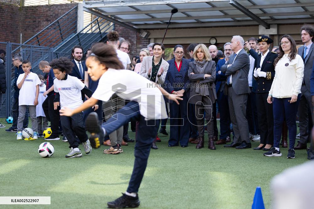 Brigitte Macron visits the medical educational institute Leonce Malecot - Saint-Cloud